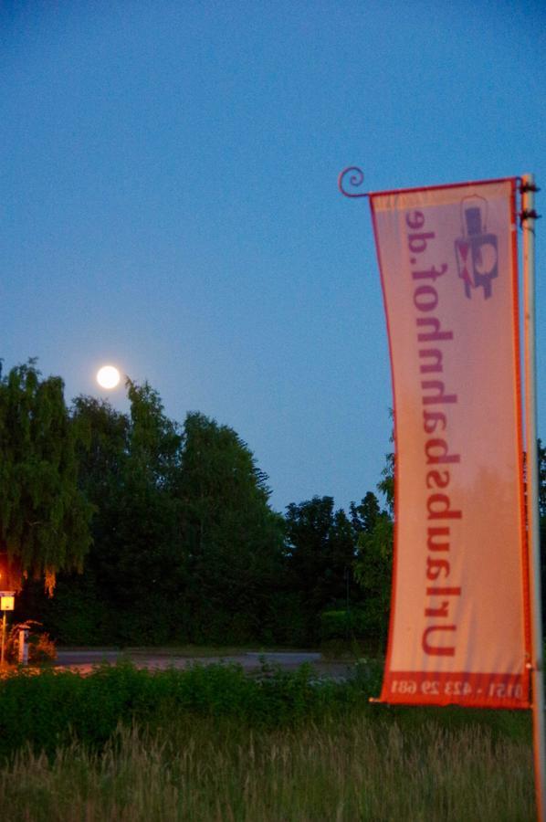 Urlaubsbahnhof-Schlafwagen Villa Лаутербах Екстериор снимка